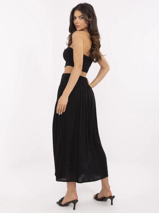 Elegantní černá midi sukně