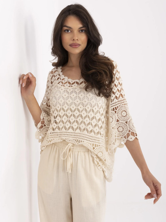 Béžová blůza s 3/4 rukávy