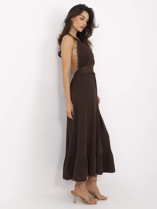 Šaty s volánky v tmavě hnědé barvě