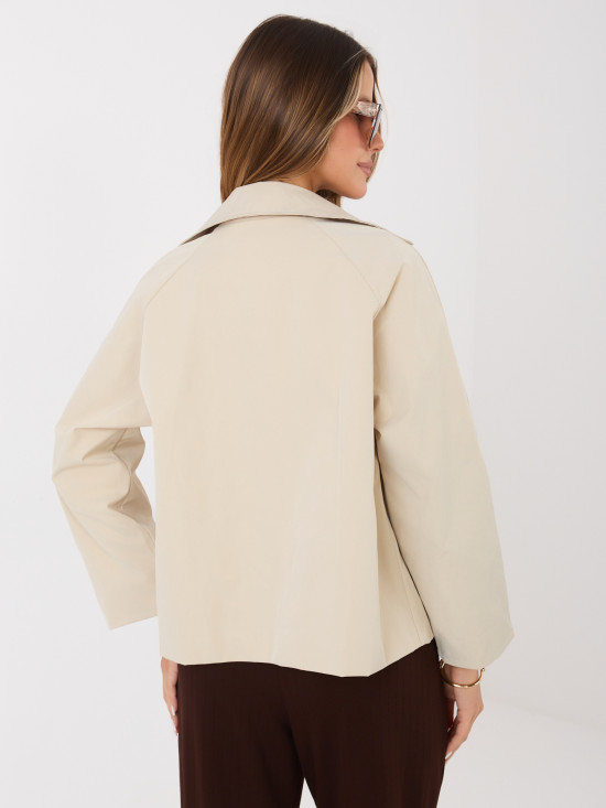 Krátký béžový přechodný kabát s podšívkou