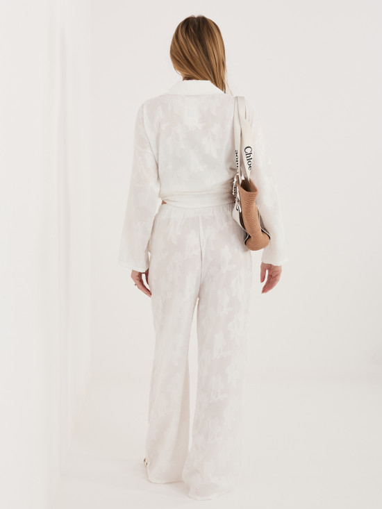 Bílý dámský komplet