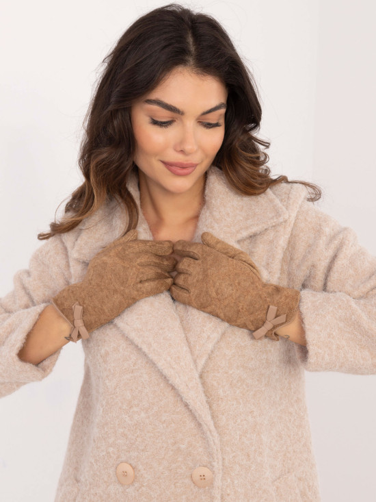 Hnědé rukavice s teplou podšívkou