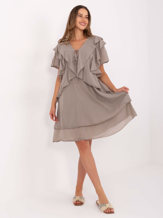 Oversize béžové šaty s krátkým rukávem