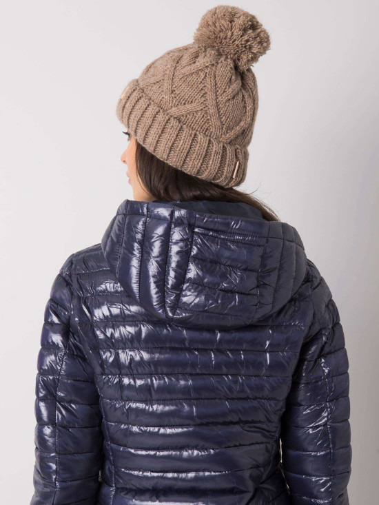 Extra teplá čepice v tmavě béžové barvě s podšívkou