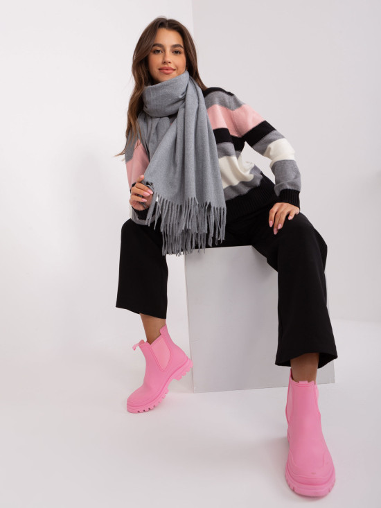 Tmavě šedá jednobarevná šála