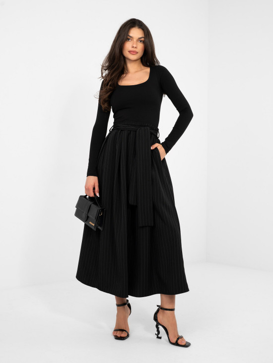 Černá bavlněná halenka s dlouhým rukávem a podšívkou