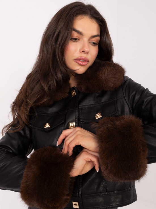 Krátká černá bunda z eko kůže s podšívkou