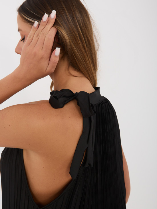 Černé koktejlové midi šaty s vázáním a volánem