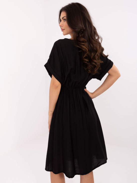Černé letní šaty s krátkým rukávem
