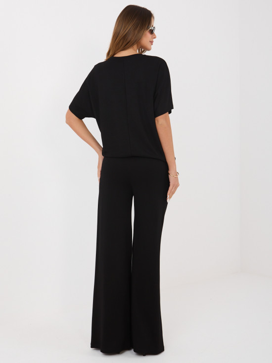 Černý komplet halenka a kalhoty