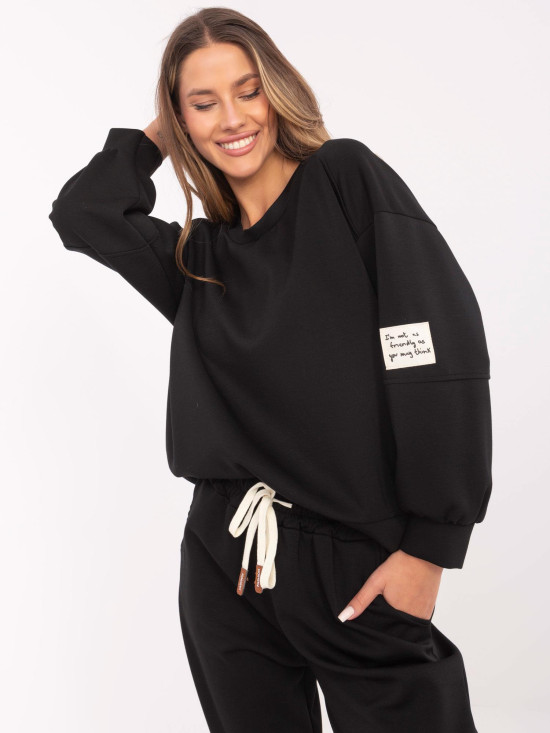 Stylový černý komplet