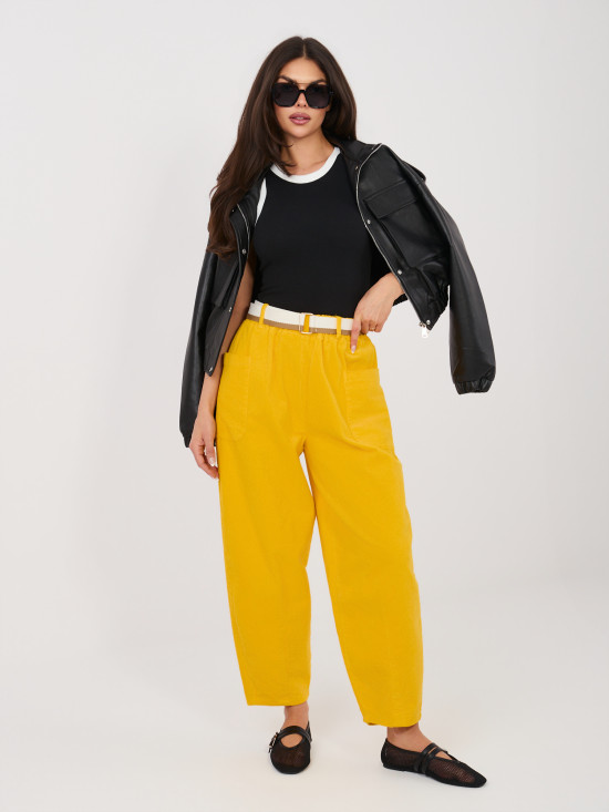 Černý bavlněný top bez rukávů