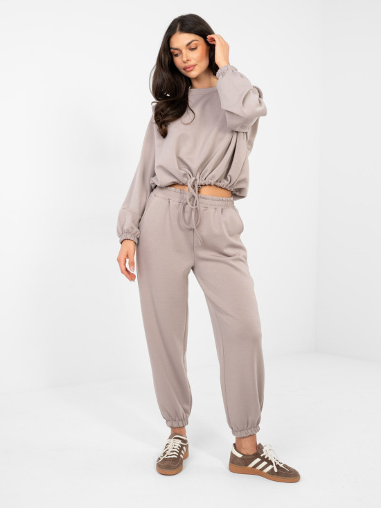 Dámská tmavě béžová souprava s vázáním a dlouhými rukávy