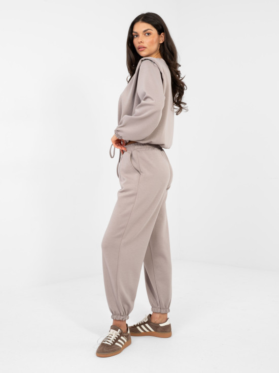 Dámská tmavě béžová souprava s vázáním a dlouhými rukávy