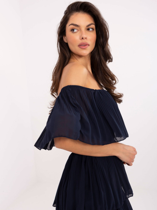 Tmavě modré elegantní šaty s volánem