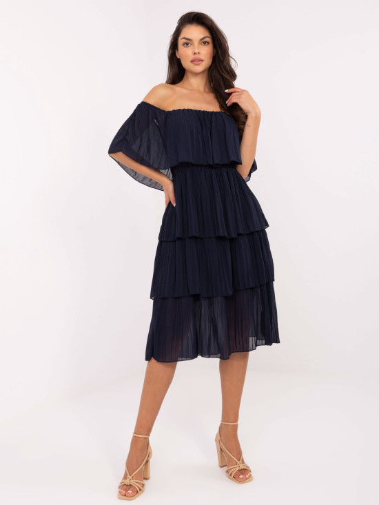 Tmavě modré elegantní šaty s volánem