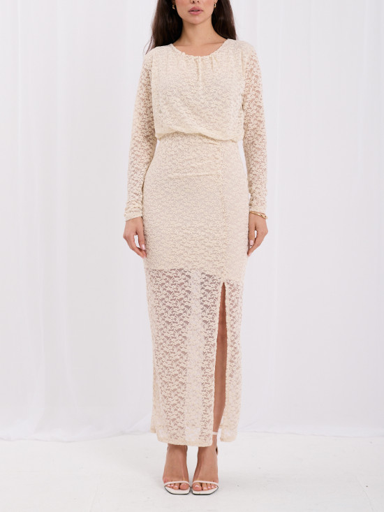 Elegantní světle béžové maxi šaty s krajkou a texturovaným materiálem