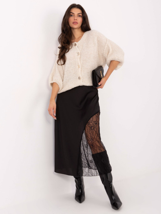 Elegantní béžový svetr s 3/4 rukávy a knoflíky