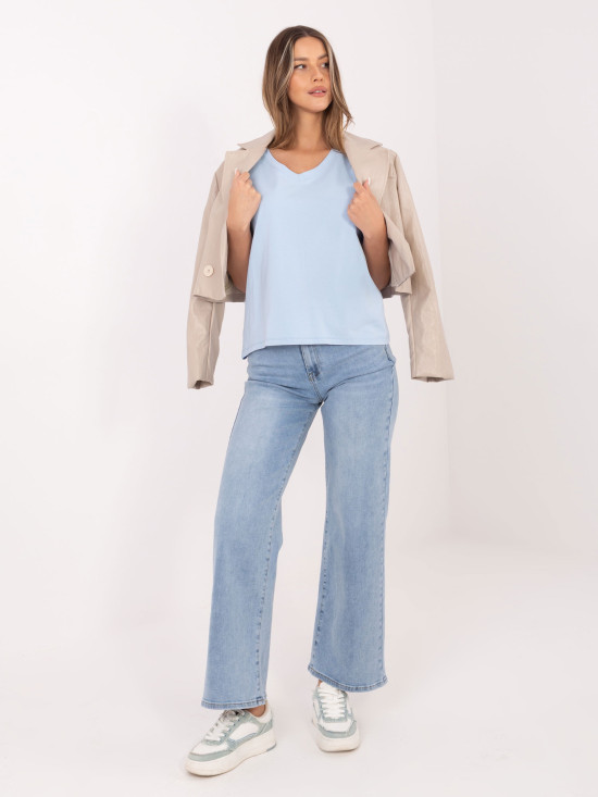 Dámské světle modré tričko s výstřihem do V