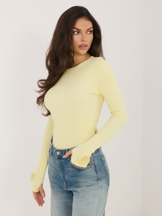 Žlutá žebrovaná halenka s dlouhým rukávem