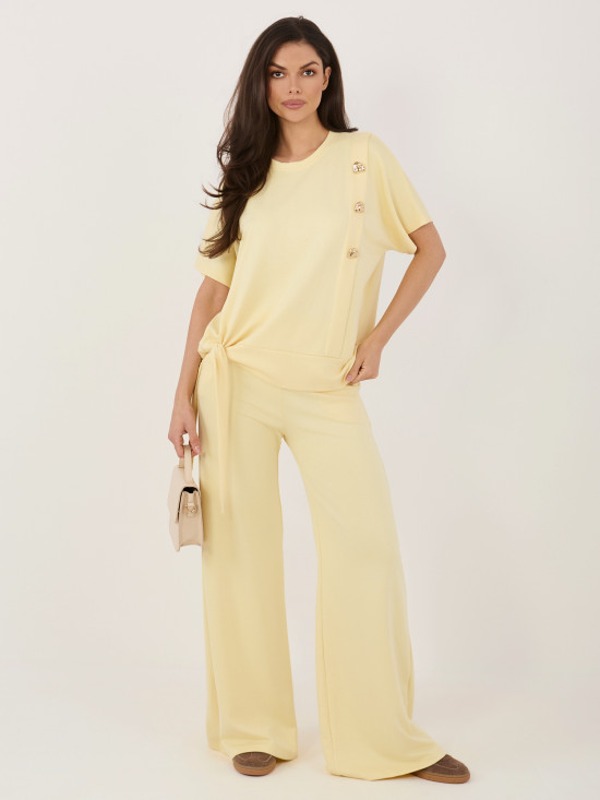 Dámská žlutá souprava s krátkým rukávem