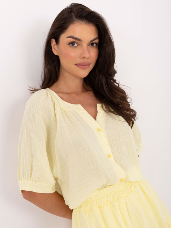 Stylový komplet v žluté barvě