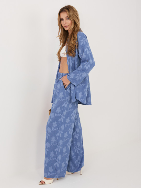 Dámský modrý komplet s košilí a kalhotami