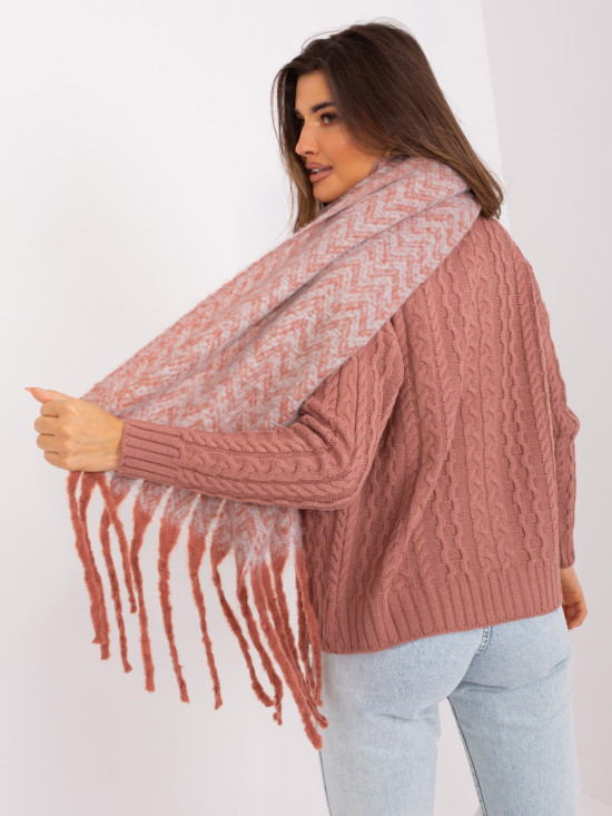 Geometrická šála v cihlovo-šedé kombinaci