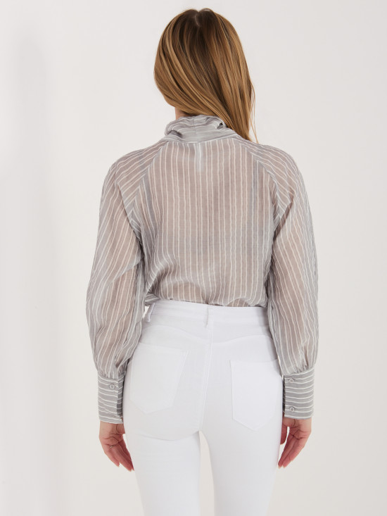 Šedá pruhovaná košile s vázáním a nabíranými rukávy