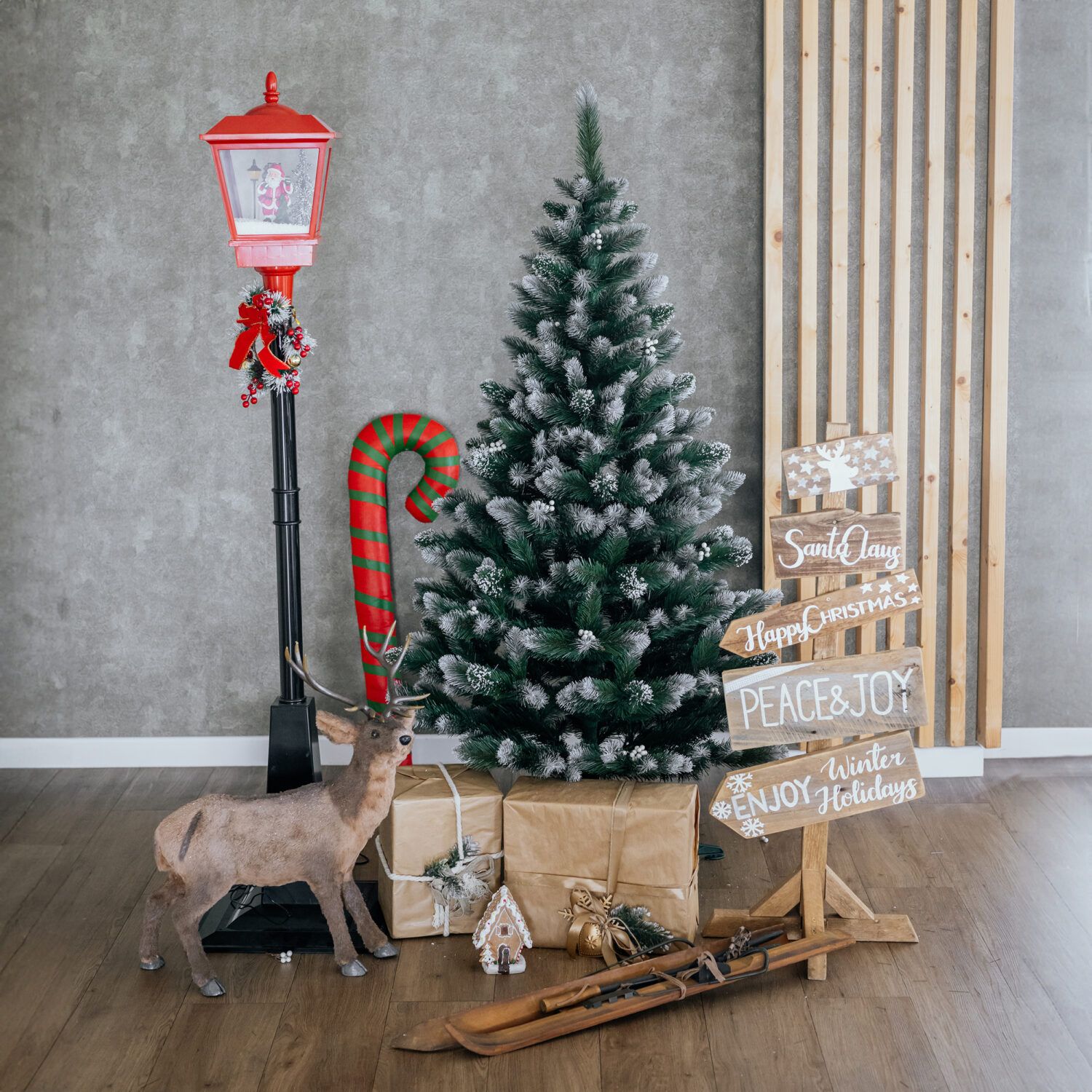 Vánoční zasněžený stromek Borovice ALPINE 250 cm