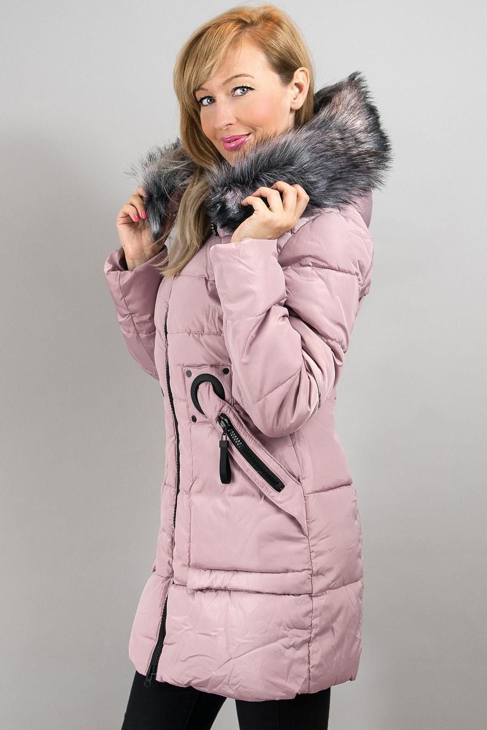 Růžová zimní bunda
