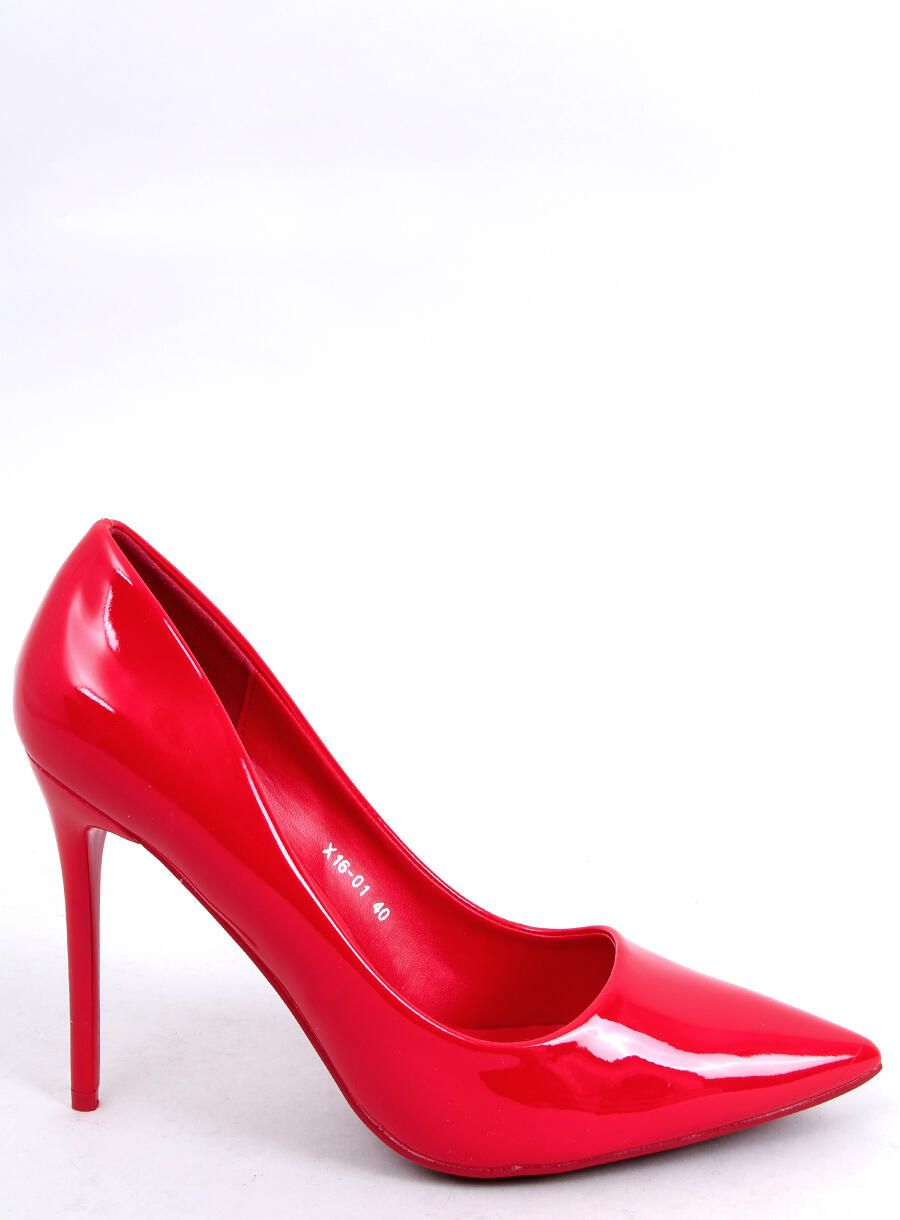 Červené lesklé lodičky