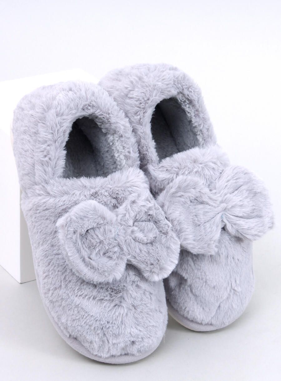 Šedé kožešinové papuče s mašlí