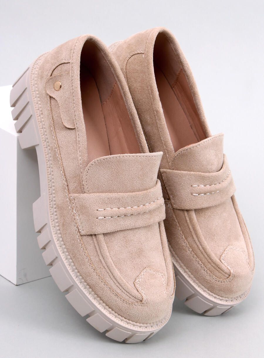 Béžové semišové mokasíny na platformě