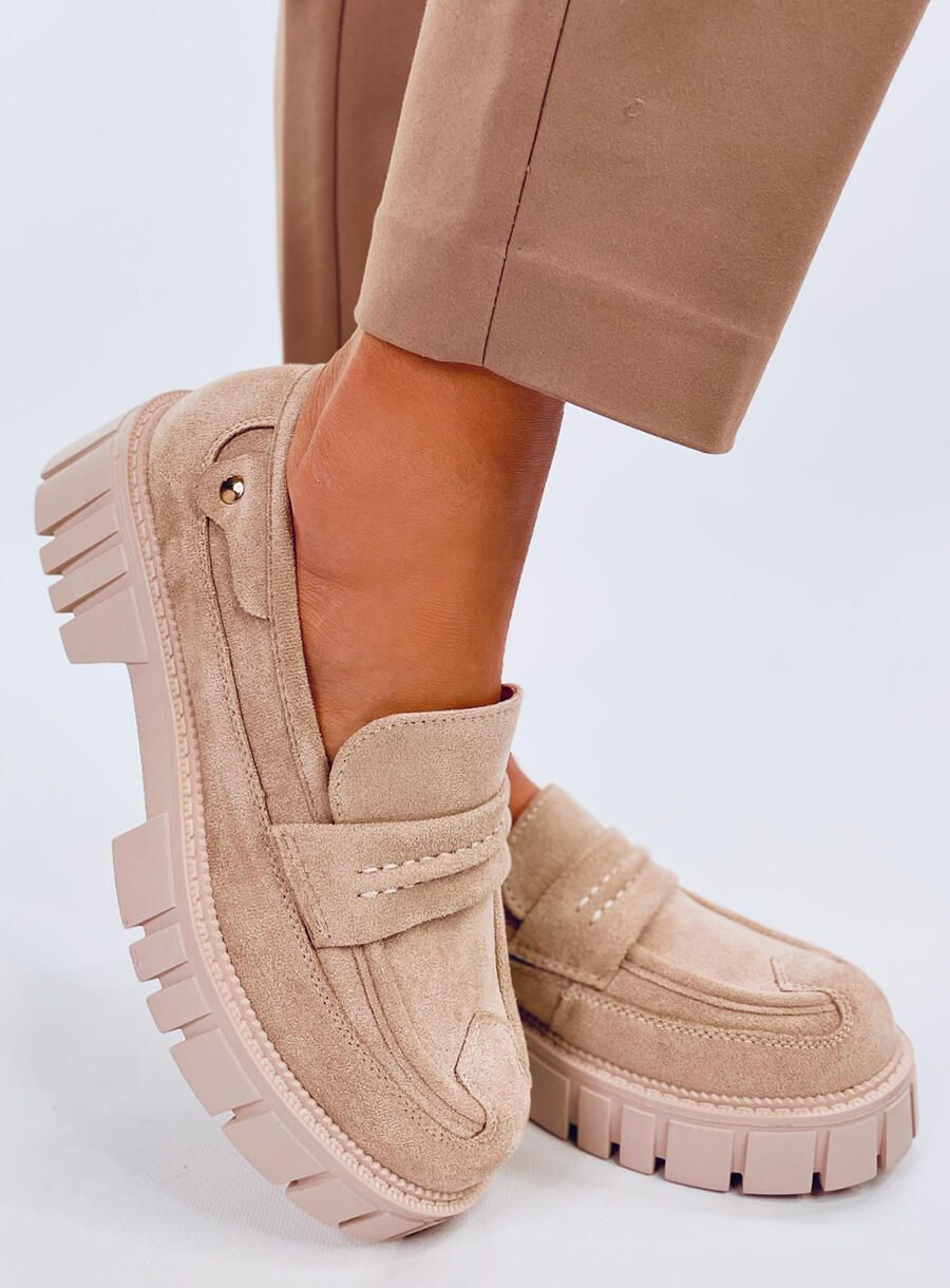 Béžové semišové mokasíny na platformě