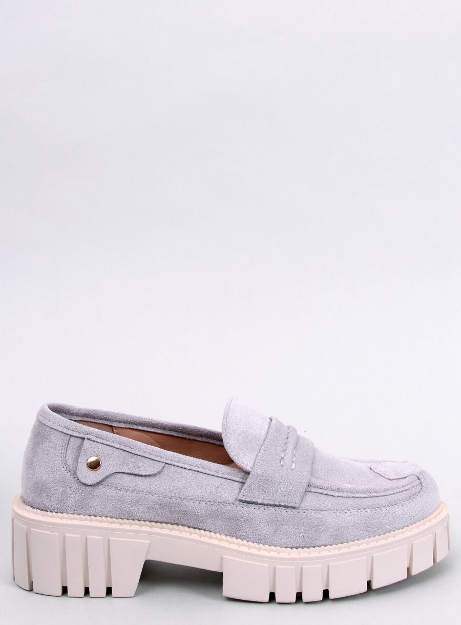 Šedé semišové mokasiny na platformě