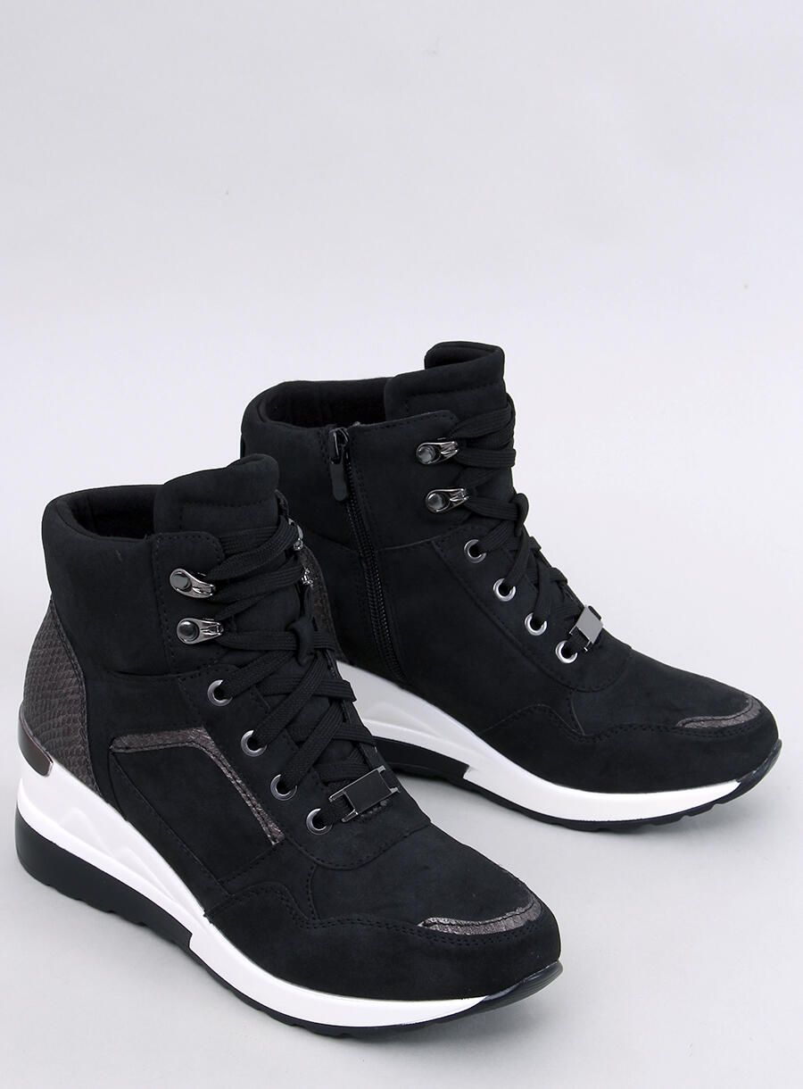 Dámské tenisky na klínovém podpatku černé