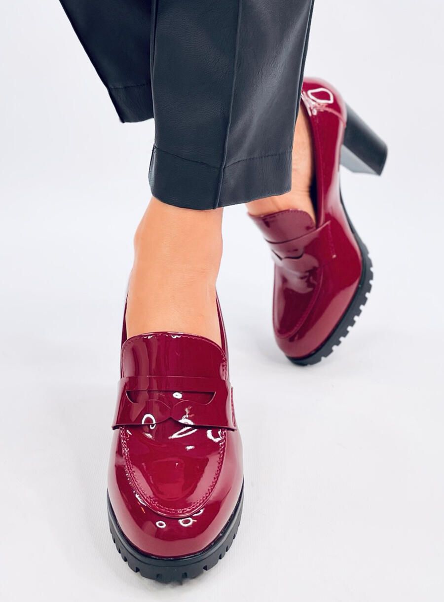 Dámské lodičky/mokasíny na podpatku vínově červené