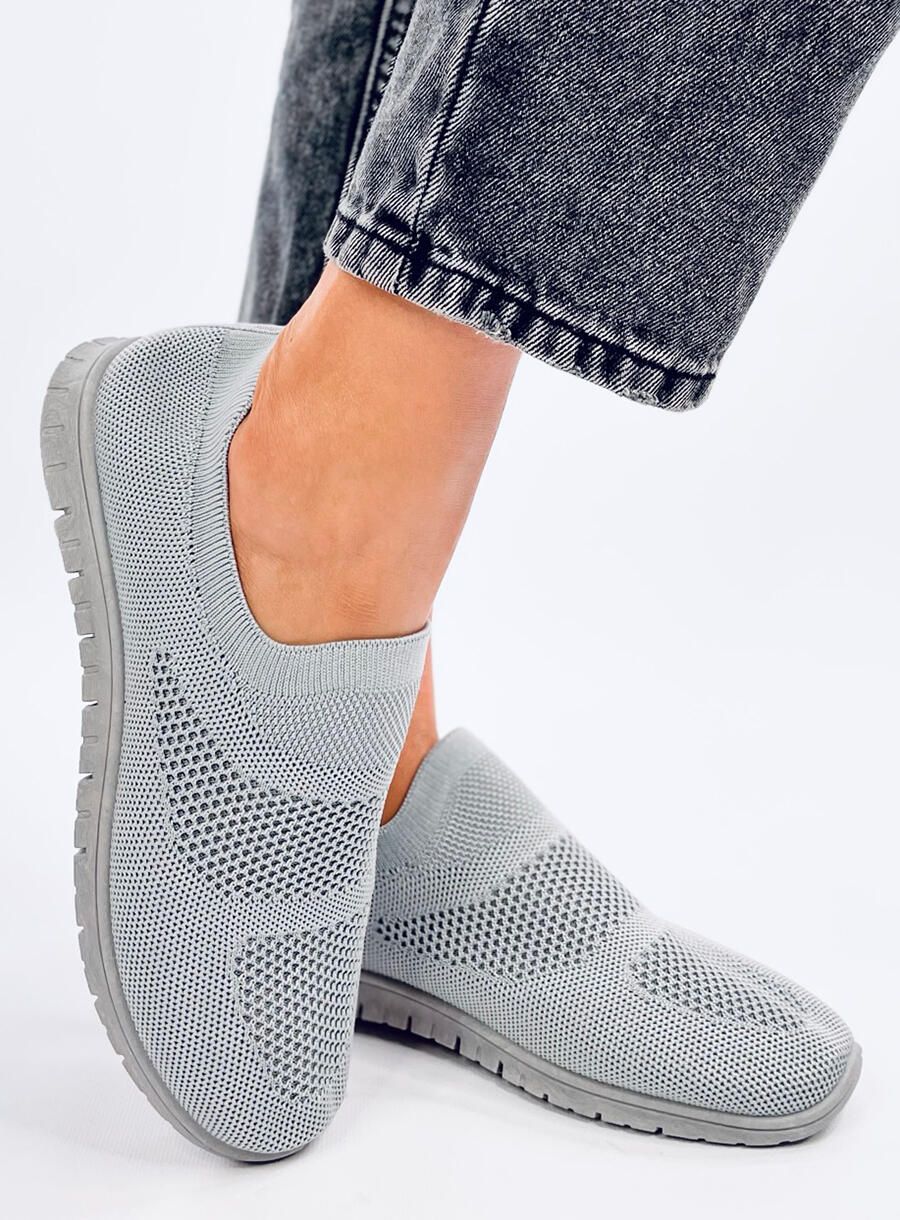 Šedé tenisky bez šněrování