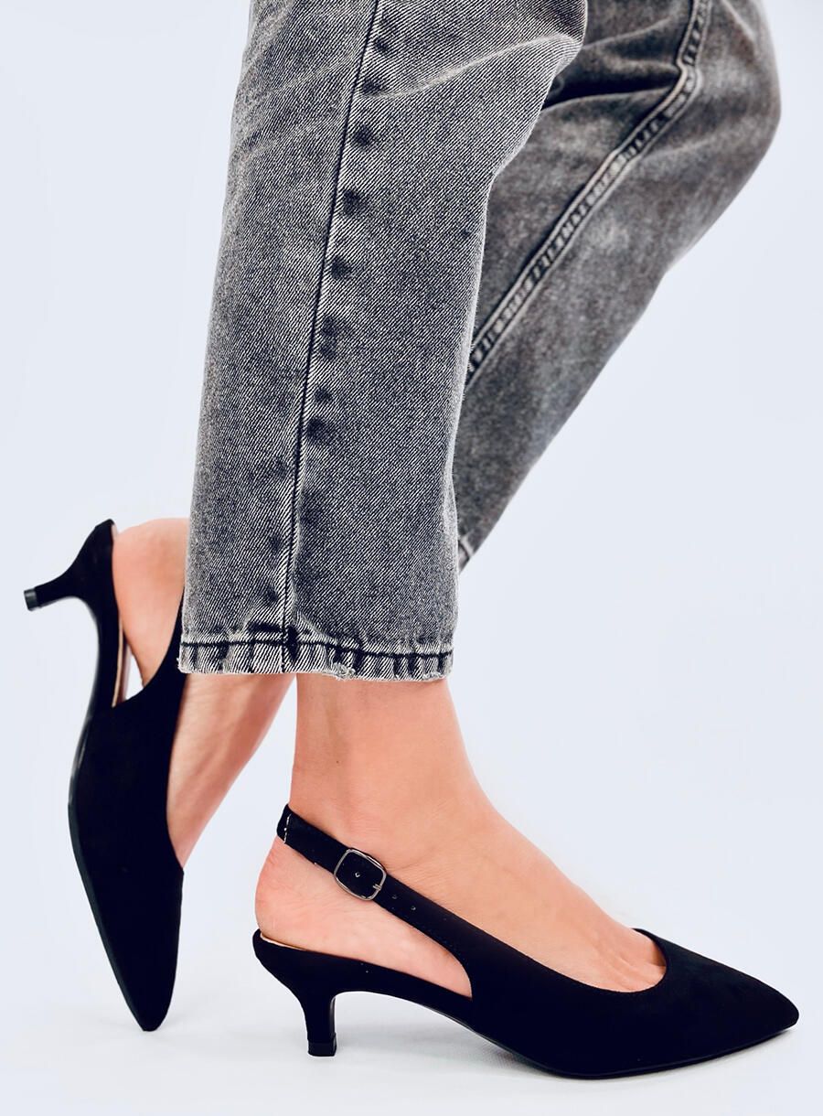 Černé lodičky na nízkém podpatku