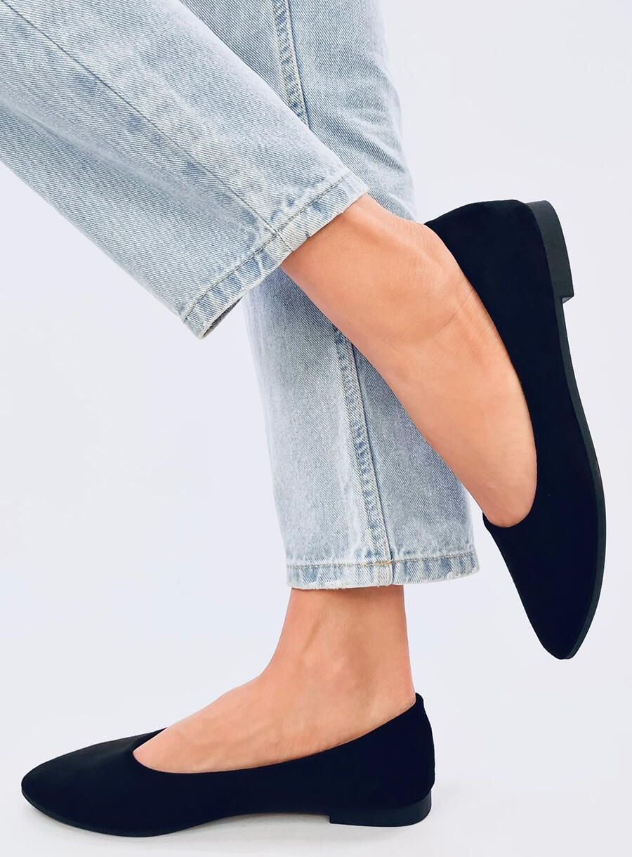 Černé balerínky s koženou stélkou