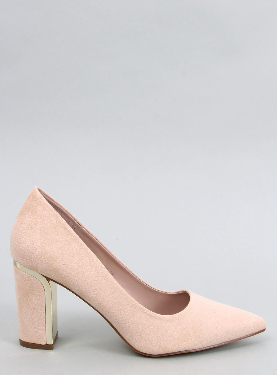 Krémové semišové lodičky se zlatým detailem