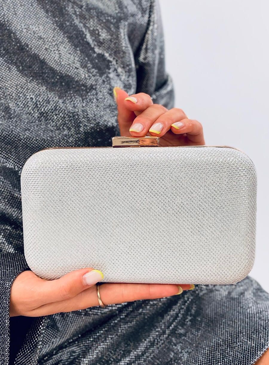 Lesklá dámská kabelka bílá