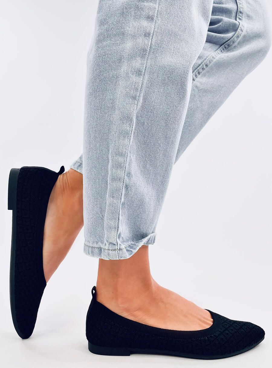 Dámské látkové baleríny černé