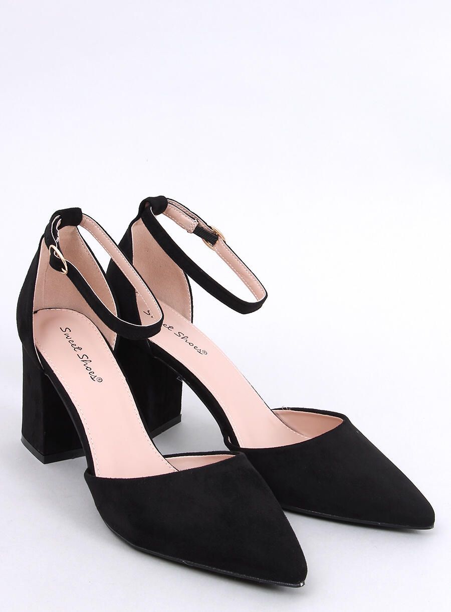 Černé lodičky s kotníkovým zapínáním