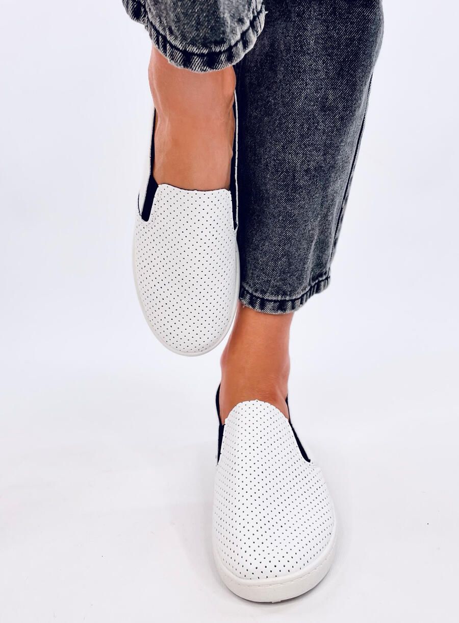 Perforované slip-on tenisky bílá/černá