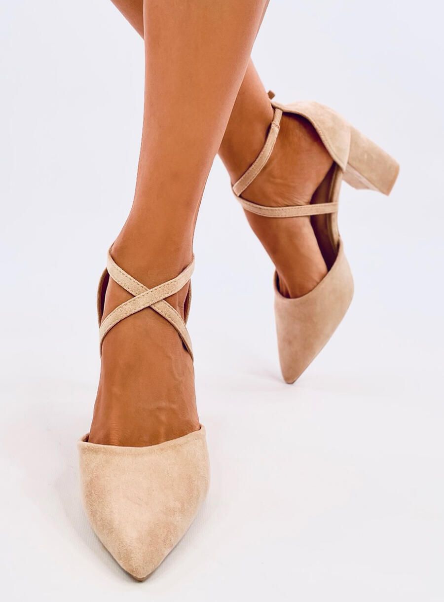 Béžové lodičky s mandlovou špičkou