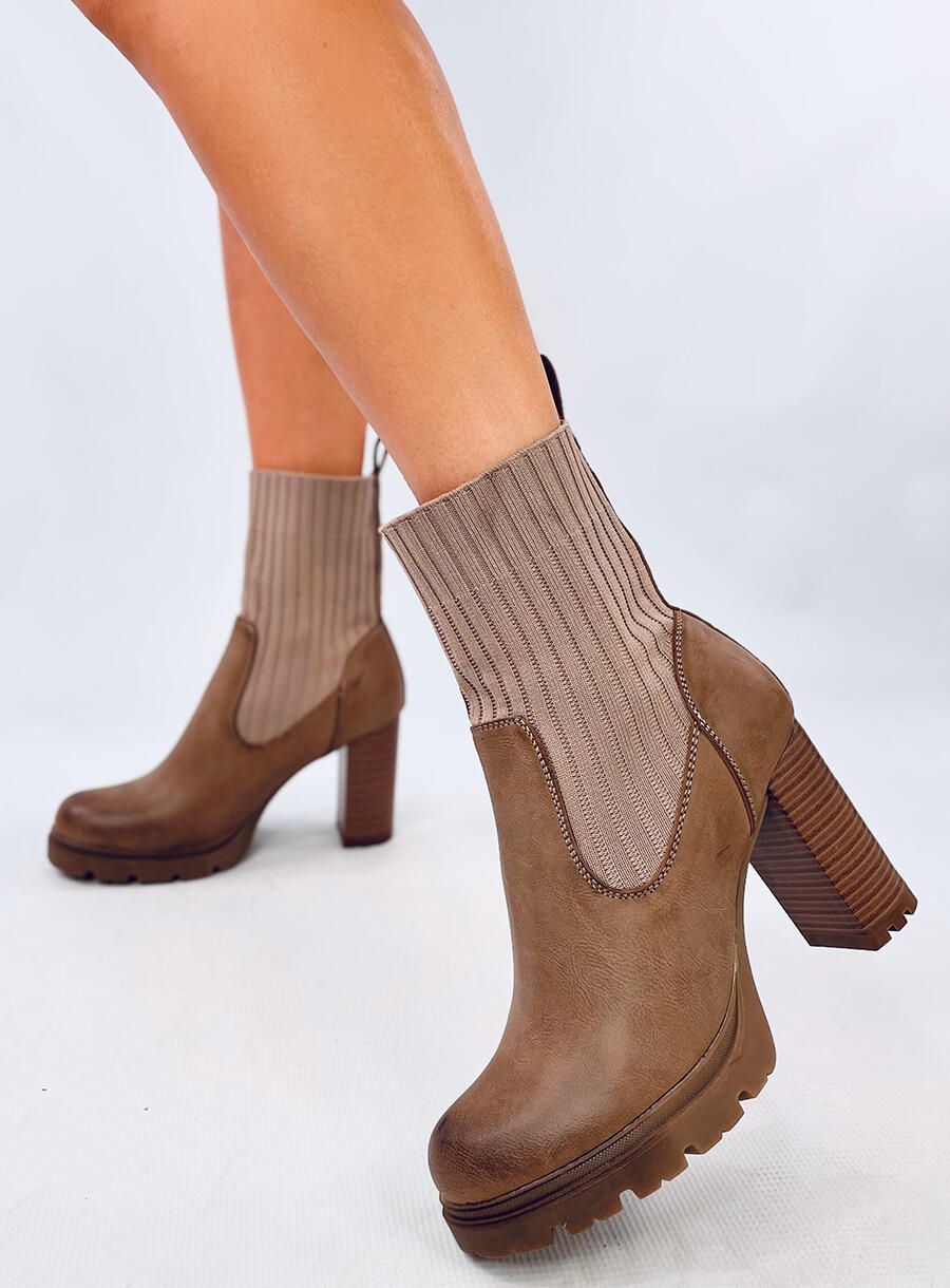 Kotníkové kozačky s elastickým svrškem BERRY béžové