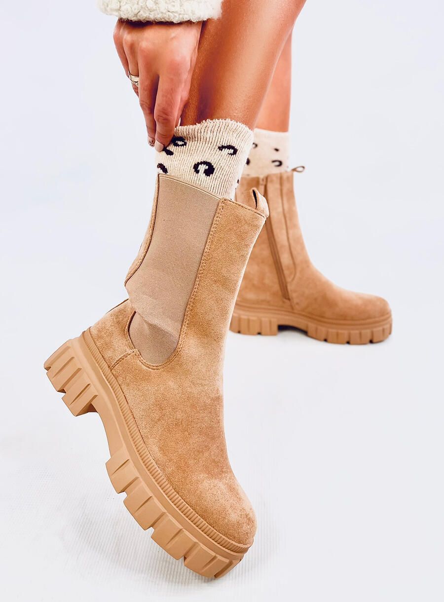 Semišové kozačky s elastickou manžetou camel
