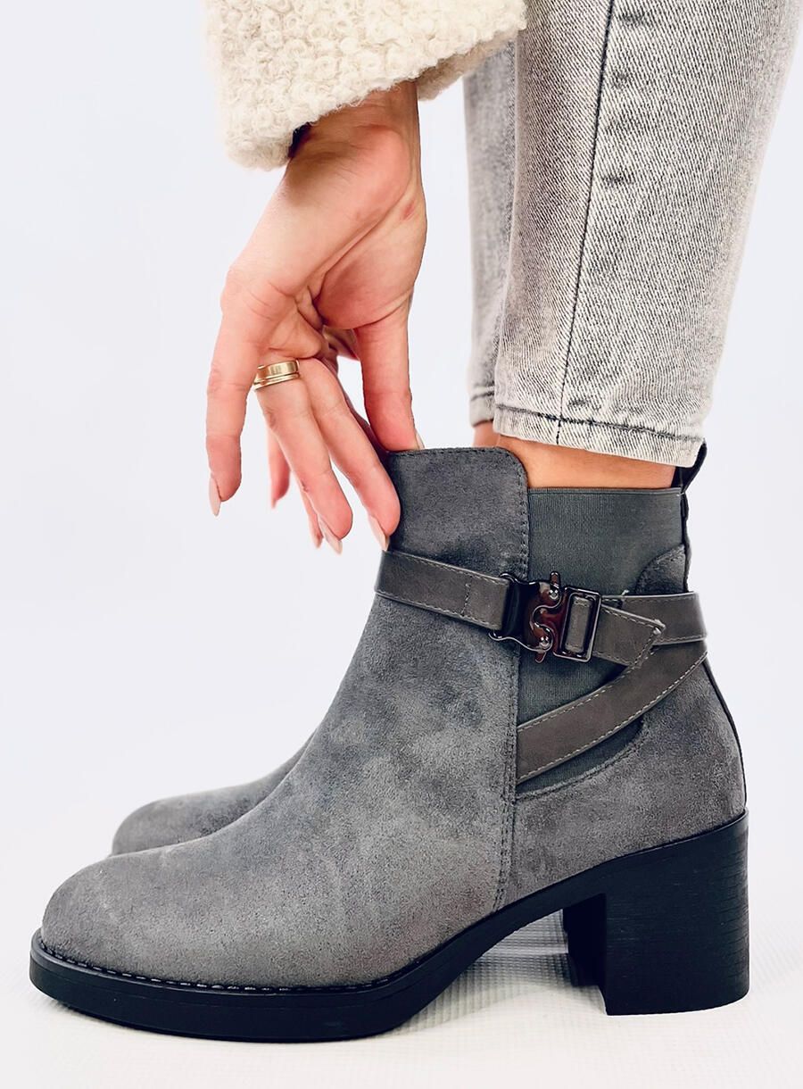 Kotníkové kozačky na nízkém podpatku tmavě šedé